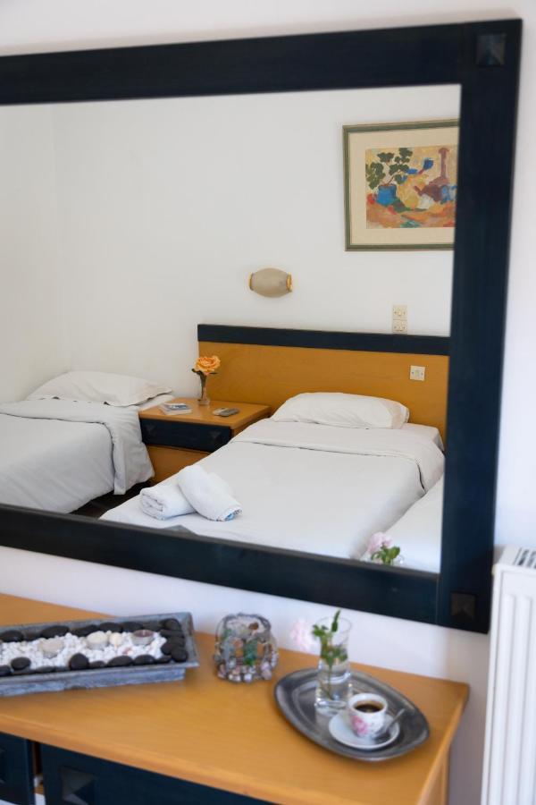 Wilde Rose Hotel ดัสเซีย ภายนอก รูปภาพ